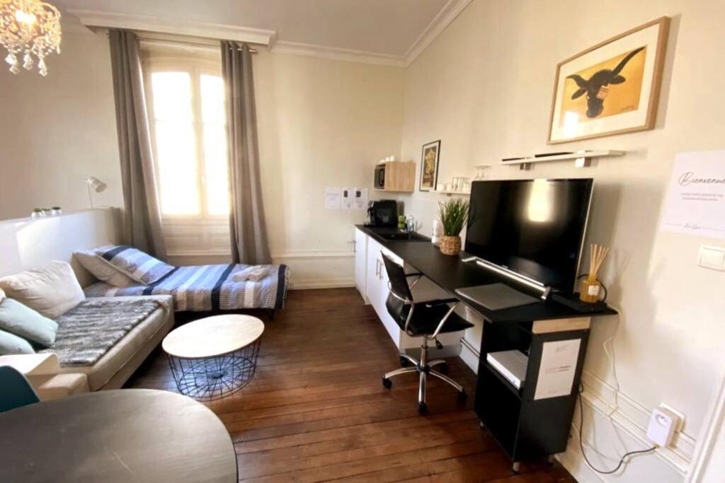 #Le Maitre Du Navire - Grand Studio - Hyper Centre Leilighet Brive-la-Gaillarde Eksteriør bilde